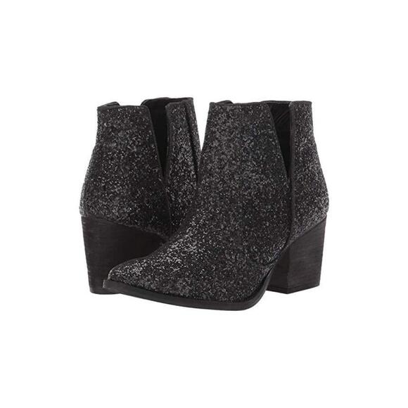 NEW NOT RATED women's fiera booties in black - Picture 2 of 6